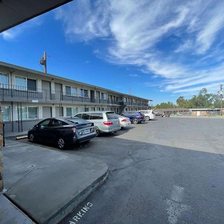 Motel 6 Hermiston Or Umatilla Exterior foto