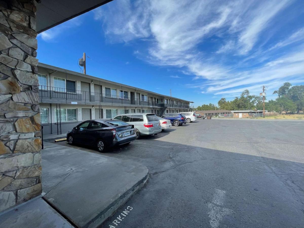 Motel 6 Hermiston Or Umatilla Exterior foto